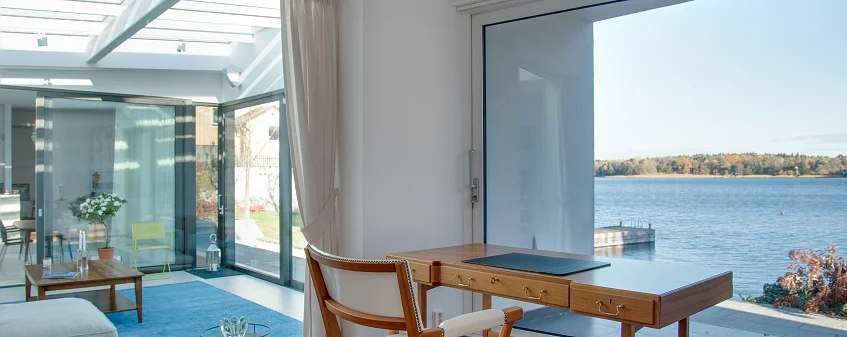 Jak urządzić apartament nad morzem?